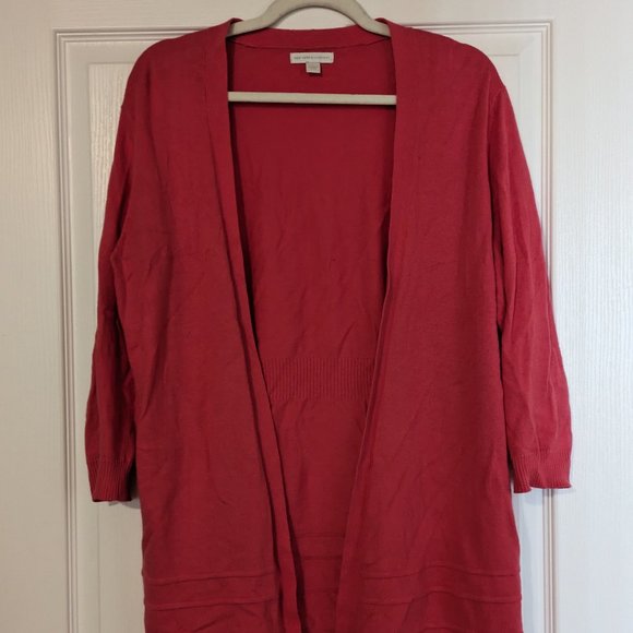 New York & Co Cardigan - Picture 1 of 4